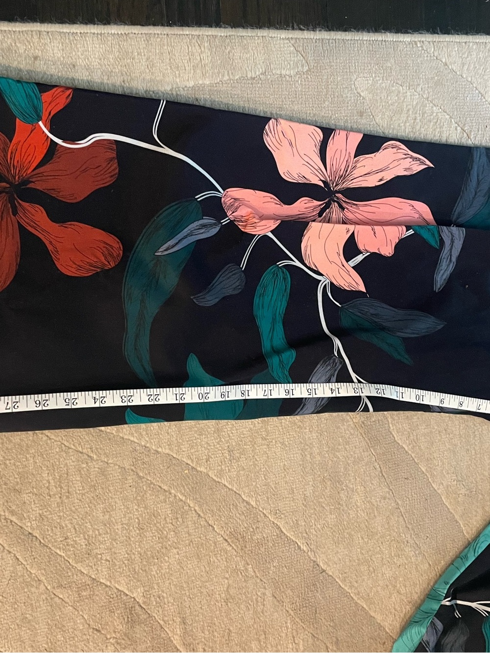 Floral Wide-Leg Pants - Black and Green - Picture 7 of 7